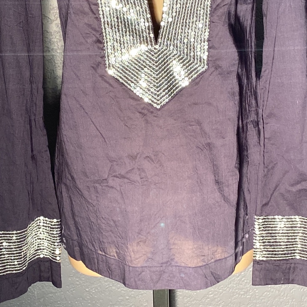 TORY BURCH - l/s dark blue tunic: silver sequins on neck & cuffs, hip slits - 8 - Picture 4 of 16